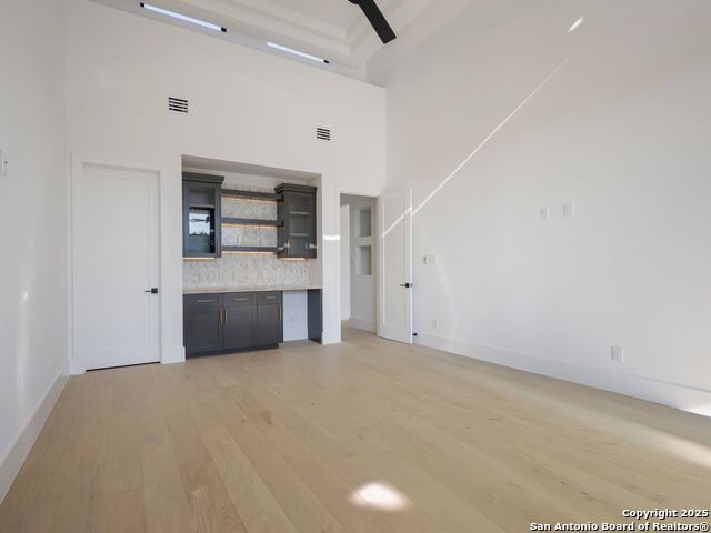 Image 34 of 66 For 30 Paseo Rioja