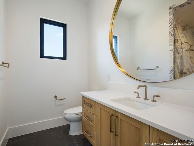 Image 36 of 66 For 30 Paseo Rioja