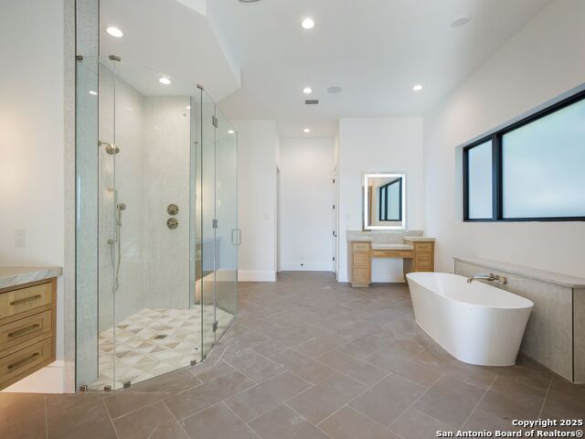 Image 47 of 66 For 30 Paseo Rioja