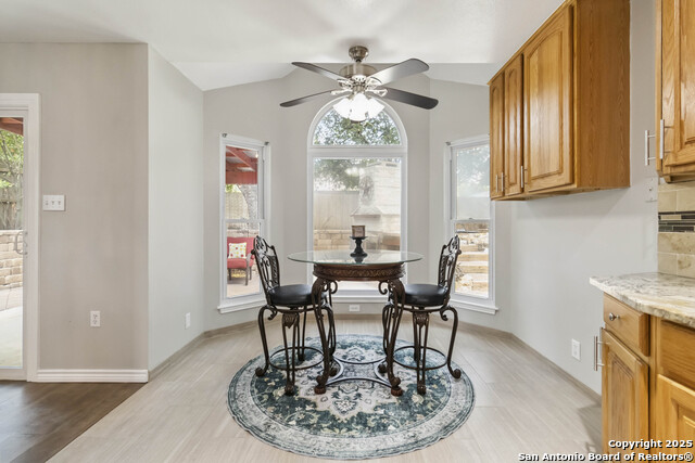 Image 12 of 30 For 2652 Poplar Grove