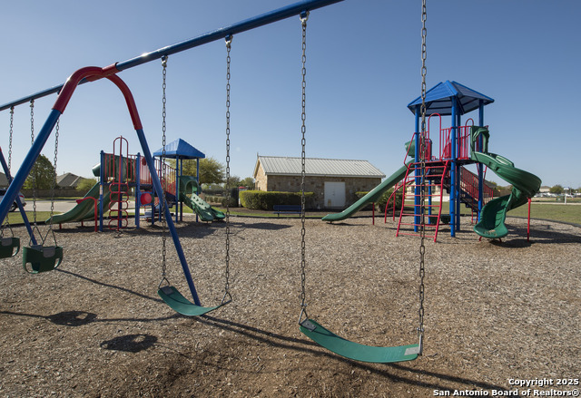 Image 13 of 16 For 10151 Sumlin Court