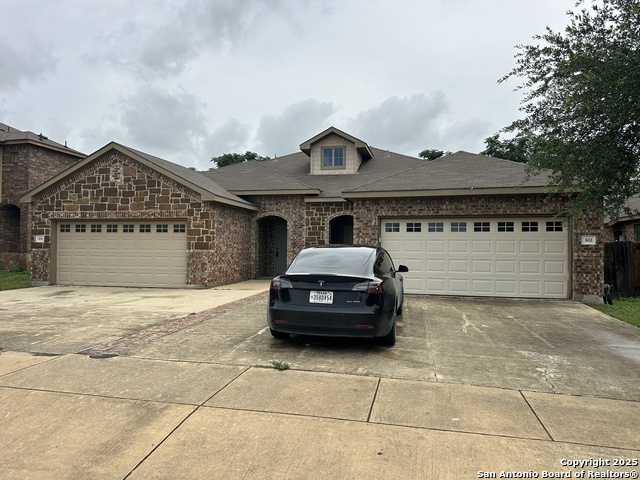 Details for 302 Rosalie Dr, New Braunfels, TX 78130