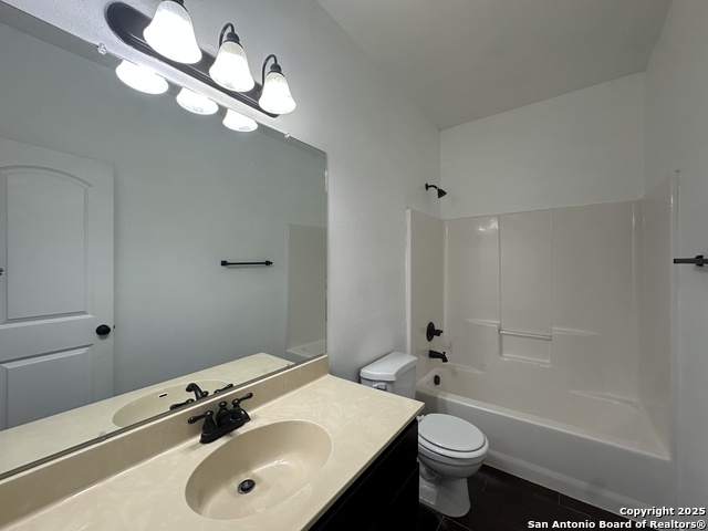 Image 20 of 22 For 302 Rosalie Dr