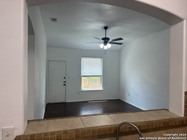 Image 4 of 22 For 302 Rosalie Dr
