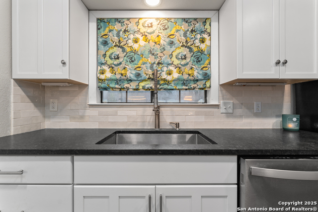 Image 13 of 28 For 14307 Ridgeboro