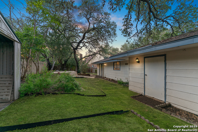 Image 27 of 28 For 14307 Ridgeboro