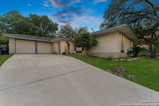 Image 3 of 28 For 14307 Ridgeboro