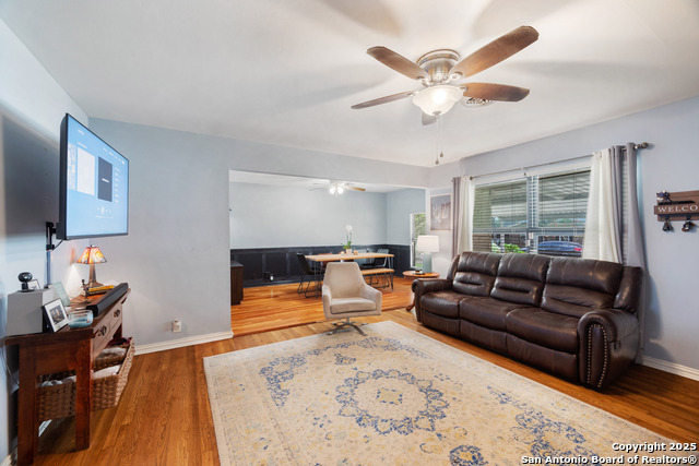 Image 4 of 28 For 270 Goodhue Ave
