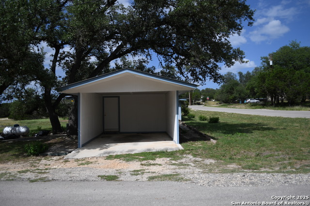 Image 17 of 24 For 1155 Pecan  