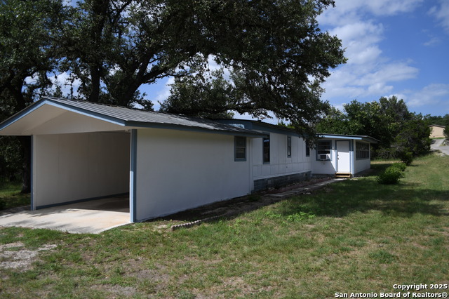 Image 18 of 24 For 1155 Pecan  