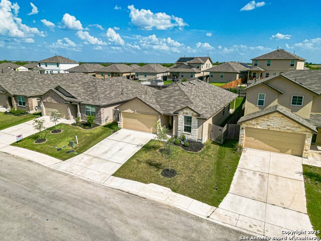 Listing photo id 0 for 13032 Minuet Sway