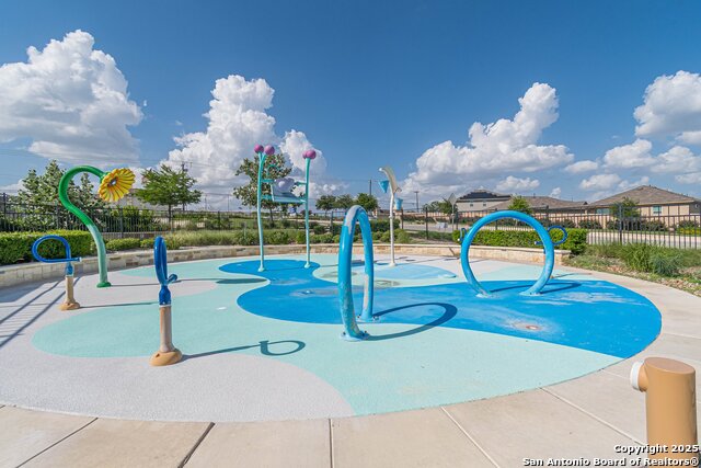 Listing photo id 30 for 13032 Minuet Sway