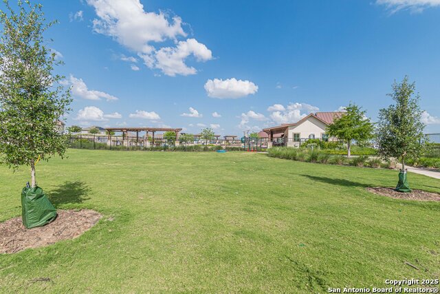 Listing photo id 34 for 13032 Minuet Sway