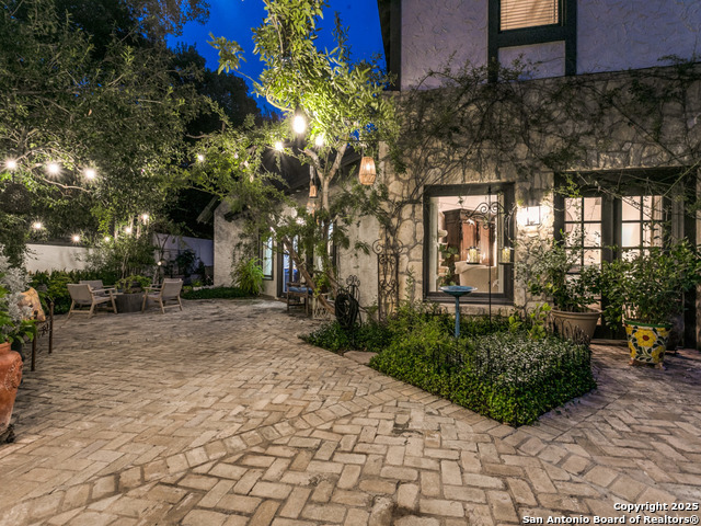 Image 42 of 44 For 131 Park Dr  