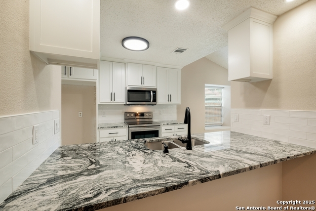 Image 10 of 25 For 11442 Blue Mesa Dr