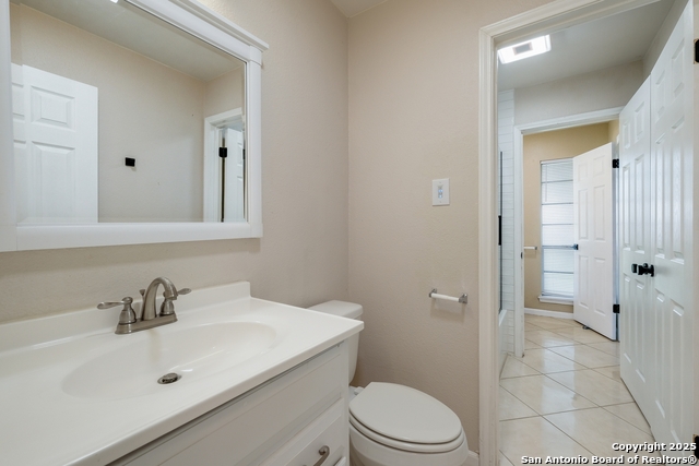 Image 21 of 25 For 11442 Blue Mesa Dr