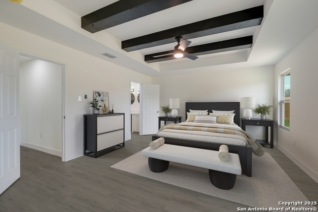 Listing photo id 12 for 1020 County Road 4516