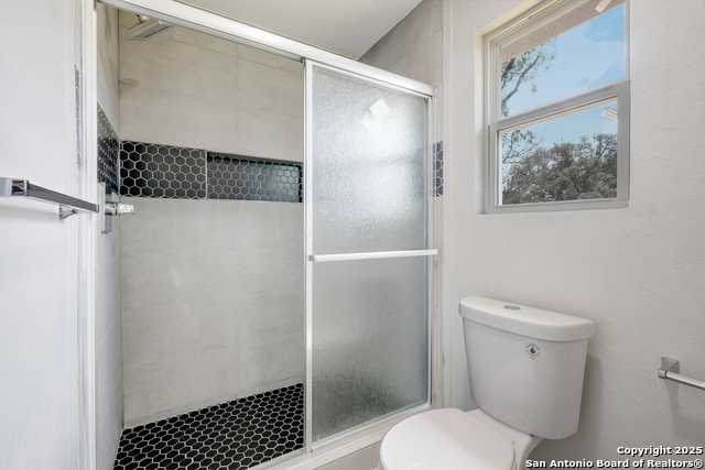 Listing photo id 16 for 1020 County Road 4516