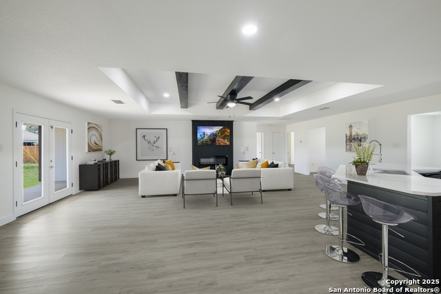 Listing photo id 7 for 1020 County Road 4516