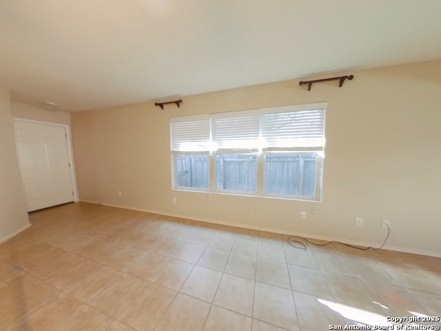 Image 11 of 26 For 9027 Laguna Rio