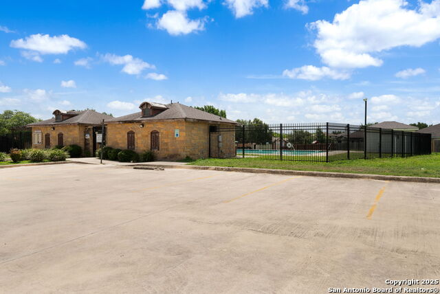 Image 25 of 25 For 4211 Cavendish Ct