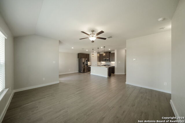 Image 6 of 25 For 4211 Cavendish Ct
