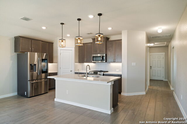 Image 7 of 25 For 4211 Cavendish Ct