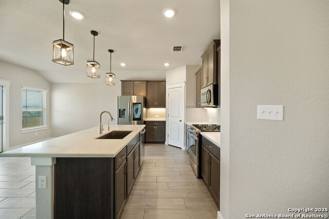 Image 9 of 25 For 4211 Cavendish Ct