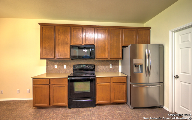 Image 15 of 38 For 113 Sutter Mills