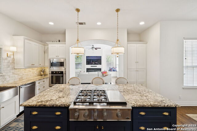 Image 17 of 50 For 235 Fair Oaks E