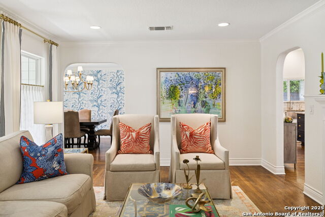 Image 7 of 50 For 235 Fair Oaks E