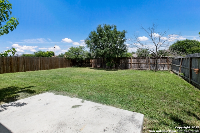 Image 17 of 22 For 5016 Crestwood Hill
