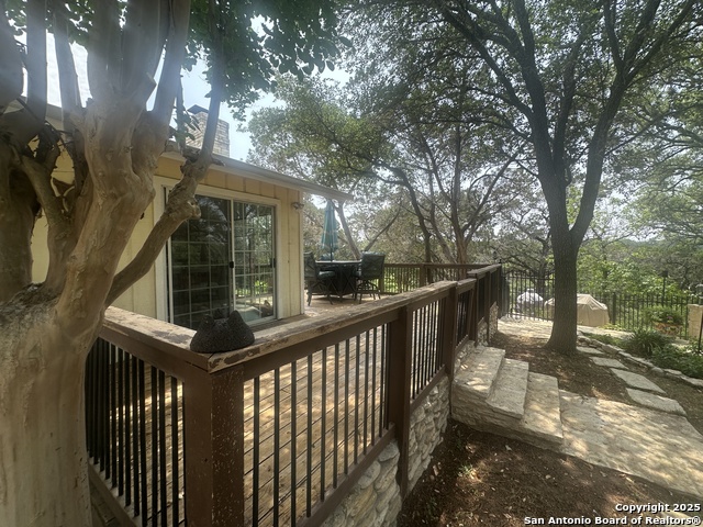 Image 55 of 57 For 354 Red Bluff