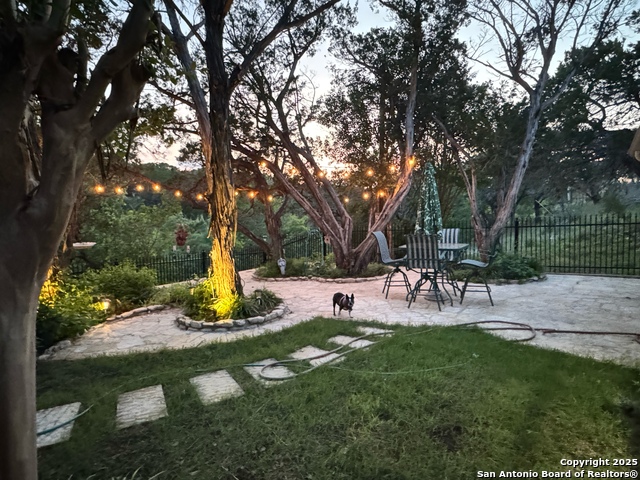 Image 7 of 57 For 354 Red Bluff