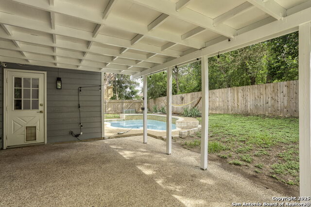 Image 26 of 31 For 15415 Pebble Gate