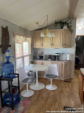 Listing photo id 6 for 2362 Timbercreek