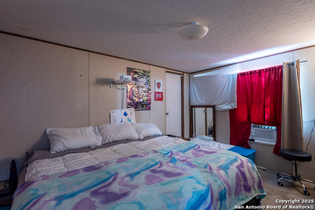 Image 11 of 36 For 2040 Western Skies Dr