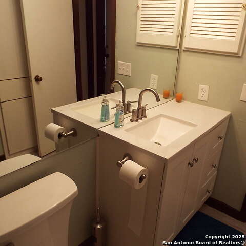 Image 14 of 20 For 8401 New Braunfels  314