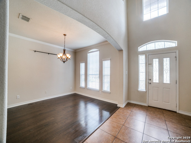 Listing photo id 2 for 7618 Mission Pt