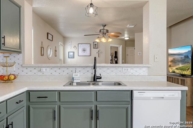 Image 11 of 28 For 8030 Cavern Hill