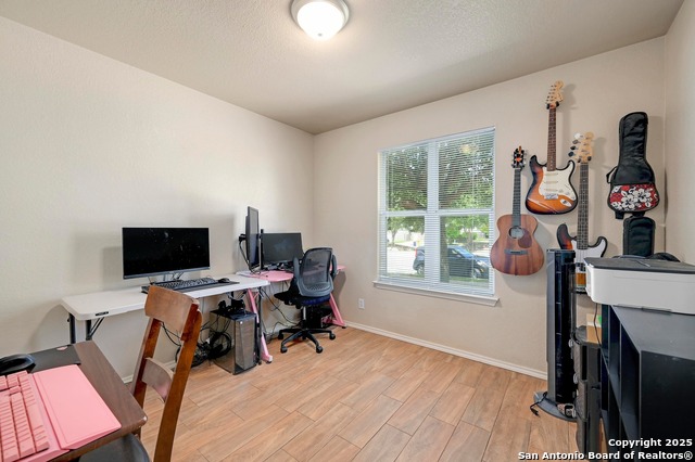 Image 16 of 28 For 8030 Cavern Hill