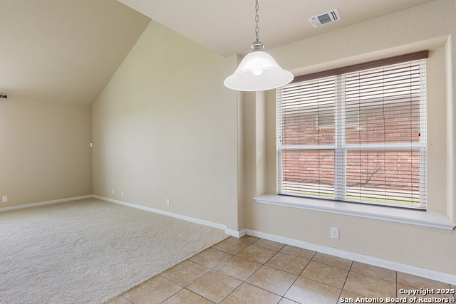 Image 10 of 36 For 5502 Ginger Rise