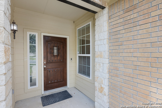 Image 4 of 36 For 5502 Ginger Rise