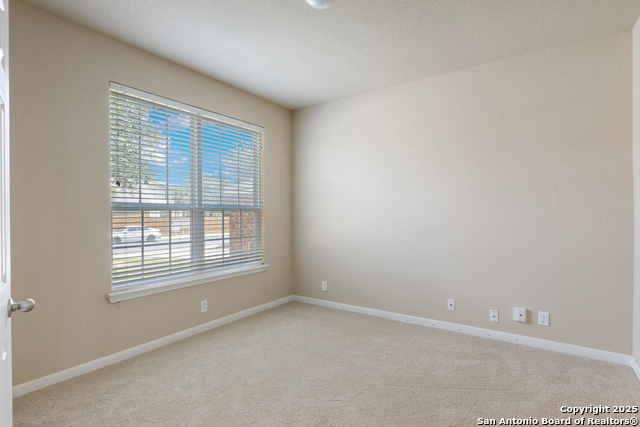 Image 7 of 36 For 5502 Ginger Rise