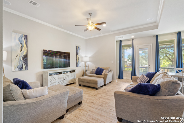 Image 24 of 50 For 11910 Wilby  