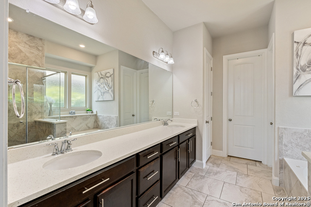 Image 26 of 50 For 11910 Wilby  