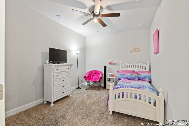 Image 32 of 50 For 11910 Wilby  