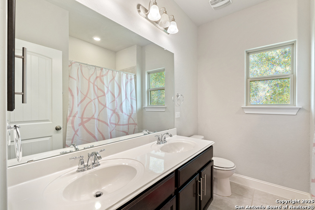Image 33 of 50 For 11910 Wilby  
