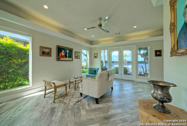 Image 12 of 40 For 204 Waterway Dr N