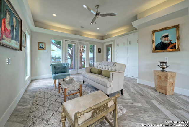 Image 13 of 40 For 204 Waterway Dr N